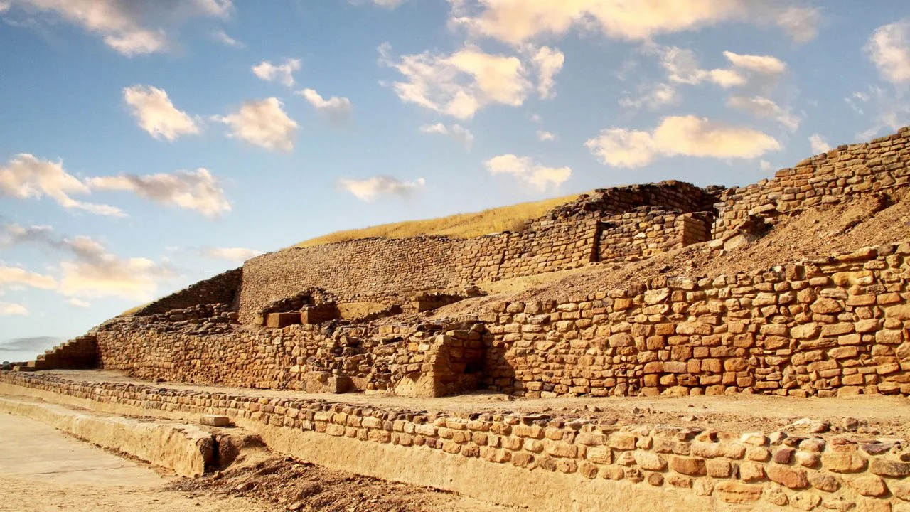 Dholavira UNESCO World Heritage Harappan ruins in Kutch Gujarat